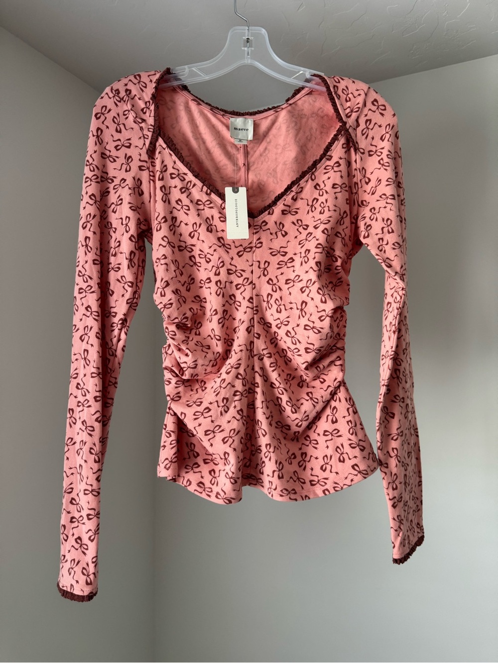 NWT Anthropologie Pink Long-Sleeve Ruched V-Neck Top with Bow Print